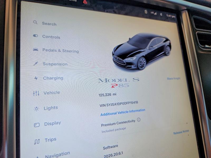 2013 Tesla Model S მანქანა იყიდება აუქციონზე, vin: 5YJSA1DP0DFP15418, აუქციონის ნომერი: 62860636