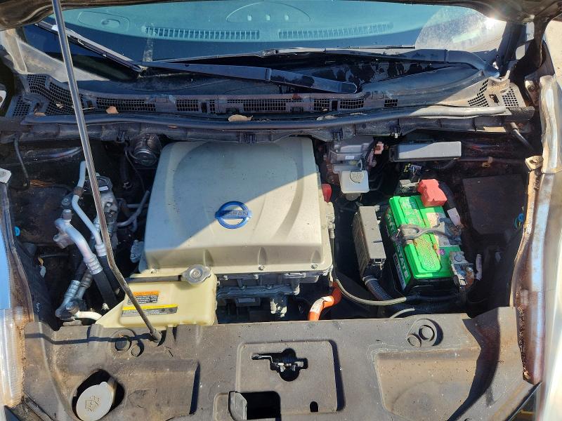Продажа на аукционе авто 2015 Nissan Leaf, vin: 1N4AZ0CPXFC330826, номер лота: 61115406
