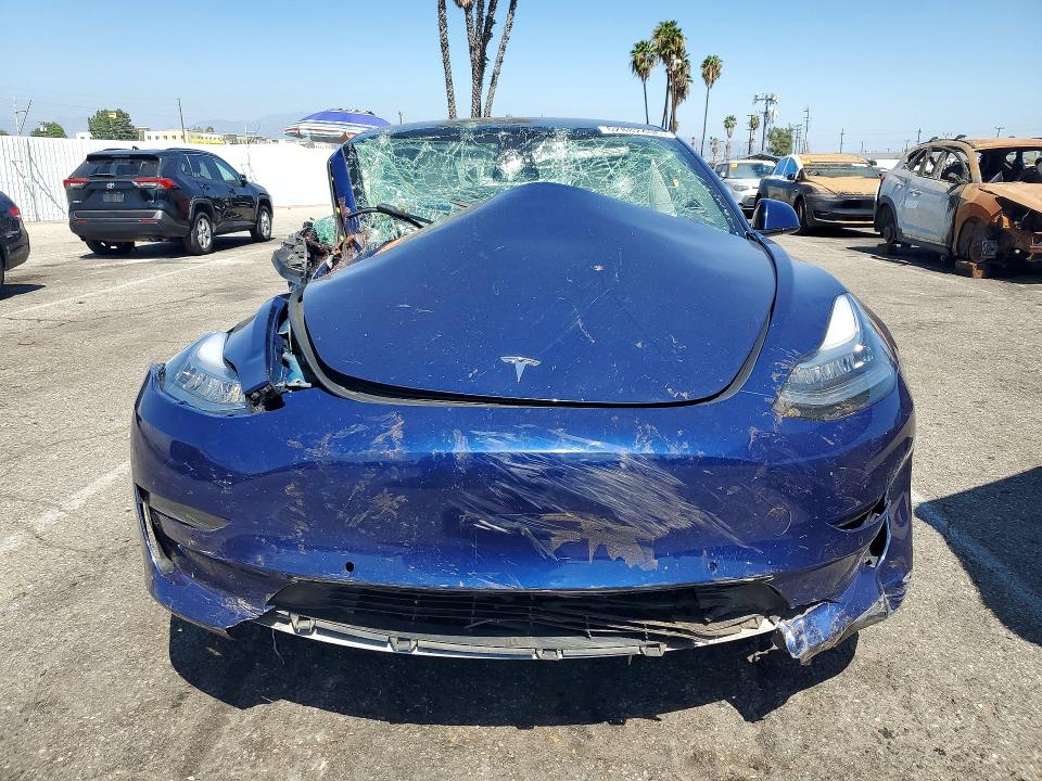 Продаж на аукціоні авто 2022 Tesla Model 3, vin: 5YJ3E1EBXNF241426, номер лоту: 62882406