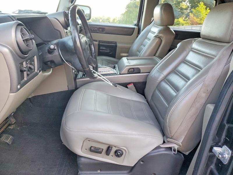 60472306 :رقم المزاد ، 5GRGN23U84H112786 vin ، 2004 Hummer H2 مزاد بيع