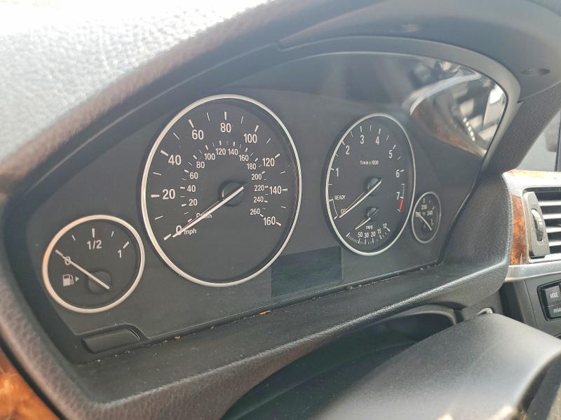63233786 :رقم المزاد ، WBA3A5C53DF352083 vin ، 2013 Bmw 328 مزاد بيع