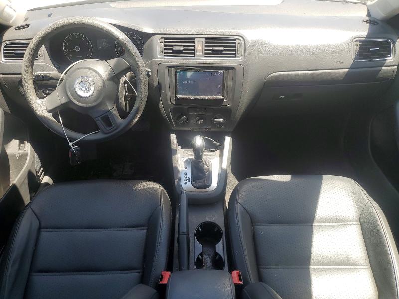 60871426 :رقم المزاد ، 3VWD17AJ0EM227267 vin ، 2014 Volkswagen Jetta مزاد بيع