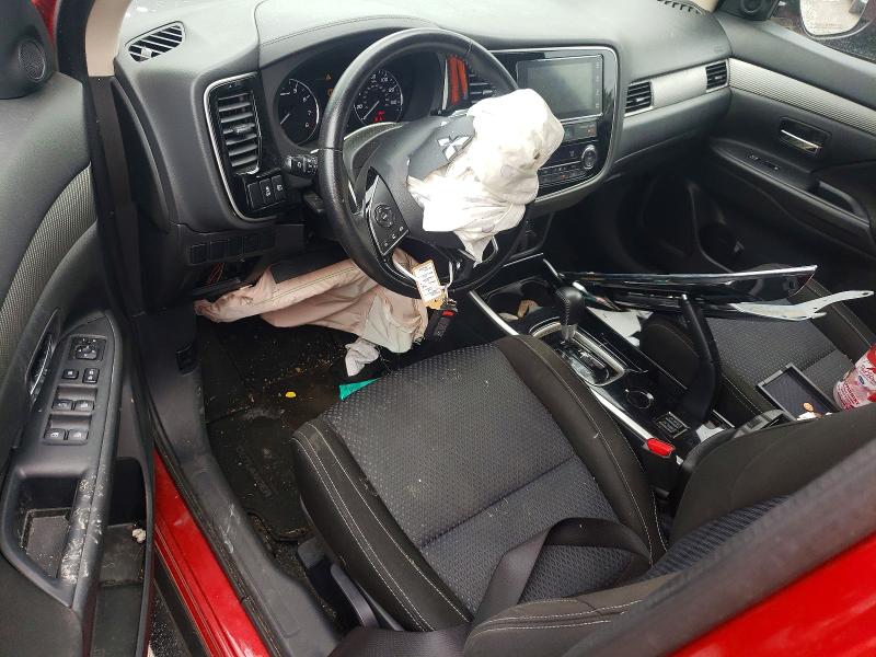 60883786 :رقم المزاد ، JA4AD3A33JZ068061 vin ، 2018 Mitsubishi Outlander مزاد بيع