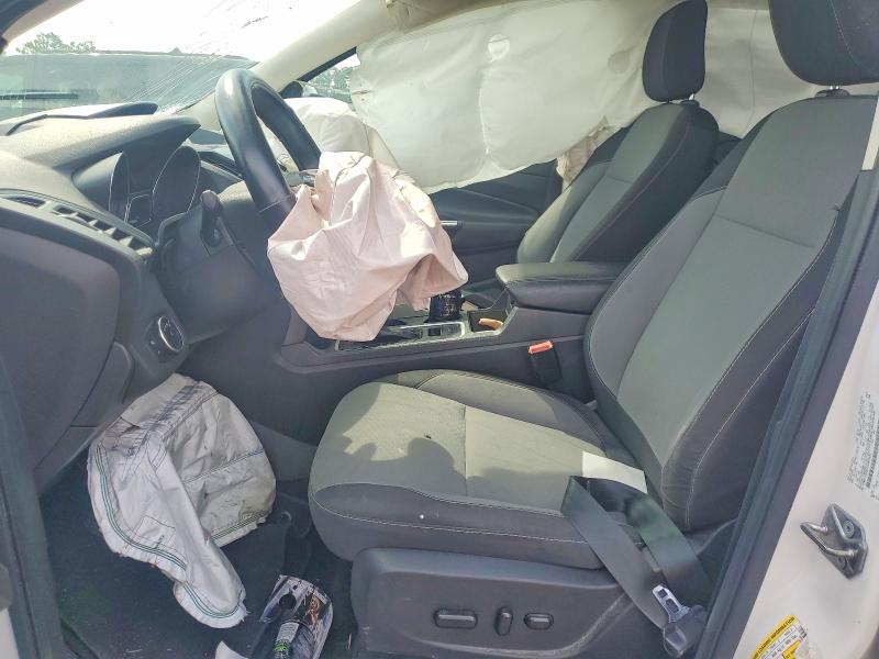 2018 Ford Escape მანქანა იყიდება აუქციონზე, vin: 1FMCU0GD2JUB70831, აუქციონის ნომერი: 62849726