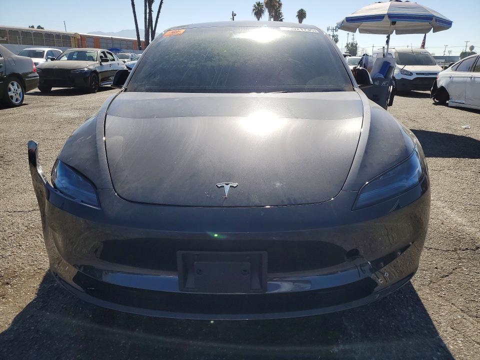 2025 Tesla Model 3 მანქანა იყიდება აუქციონზე, vin: 5YJ3E1EA1SF071847, აუქციონის ნომერი: 59021736