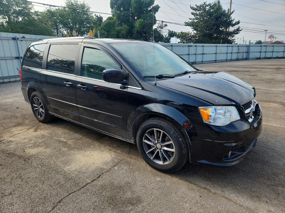 60051586 :رقم المزاد ، 2C4RDGCG9HR807485 vin ، 2017 Dodge Grand Caravan مزاد بيع