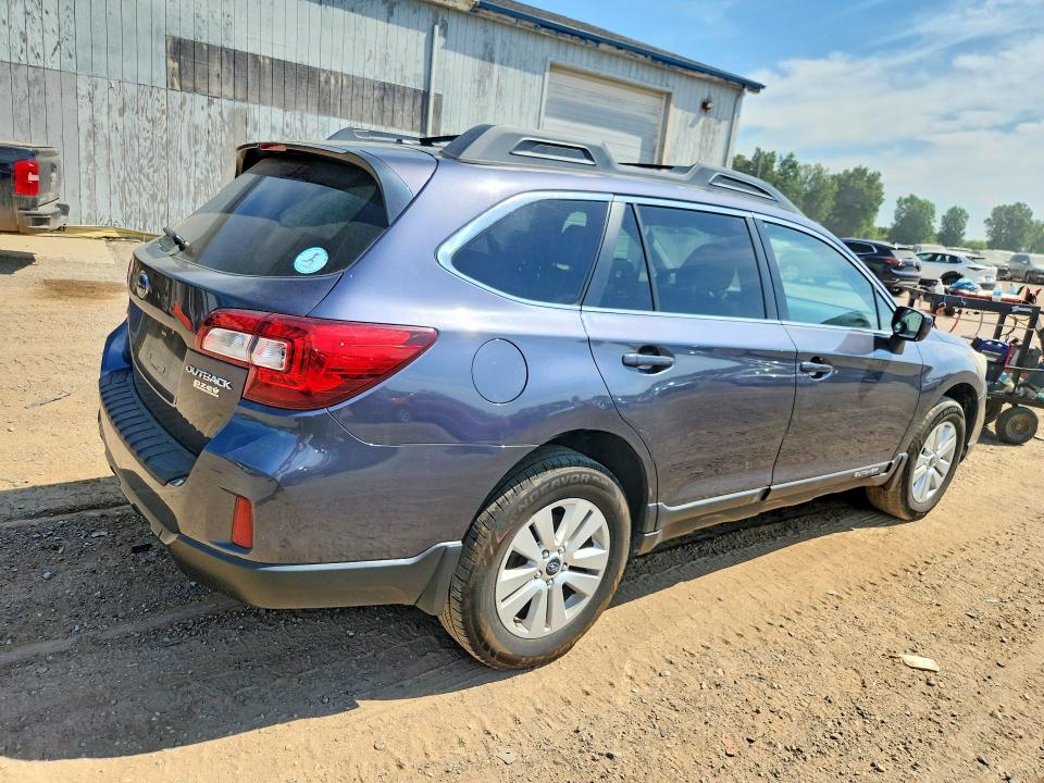60916806 :رقم المزاد ، 4S4BSACC7F3333572 vin ، 2015 Subaru Outback مزاد بيع