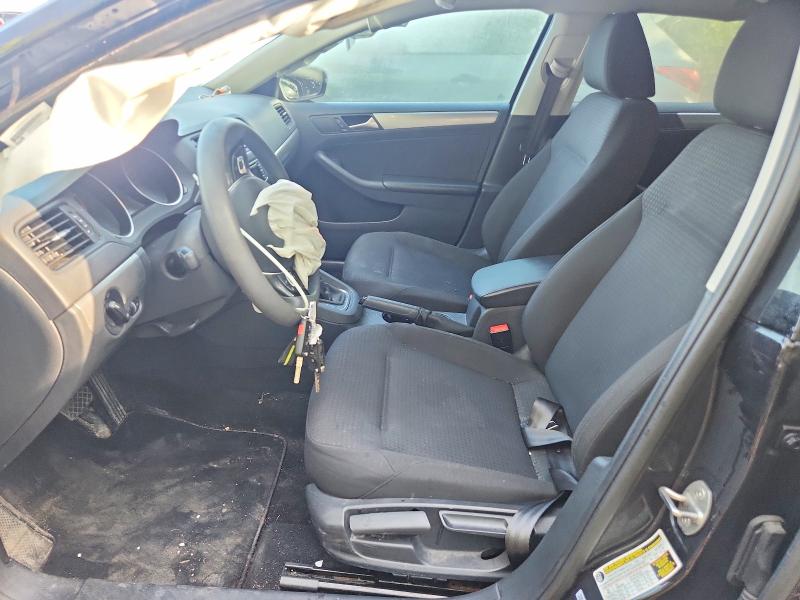 60108436 :رقم المزاد ، 3VW267AJ2GM324742 vin ، 2016 Volkswagen Jetta مزاد بيع
