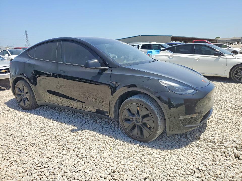58290126 :رقم المزاد ، 7SAYGDED3RA305878 vin ، 2024 Tesla Model Y مزاد بيع