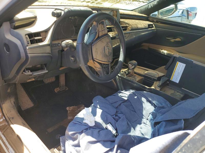 61774286 :رقم المزاد ، 58ADZ1B15MU109964 vin ، 2021 Lexus Es 350 مزاد بيع