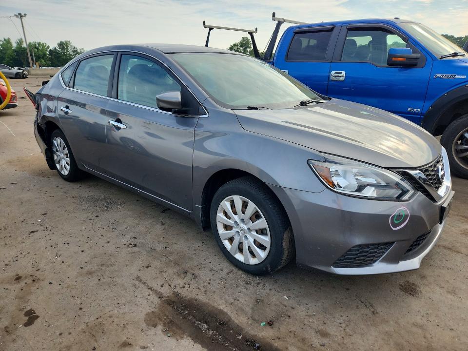 58160536 :رقم المزاد ، 3N1AB7AP4KY278835 vin ، 2019 Nissan Sentra مزاد بيع