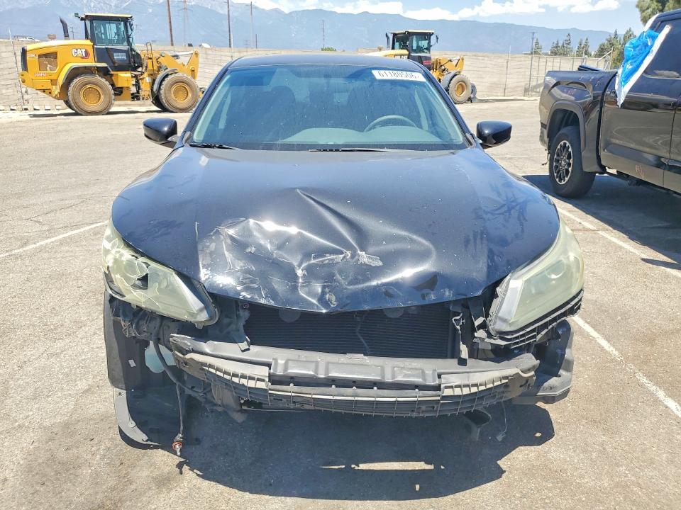 Продажа на аукционе авто 2015 Honda Accord, vin: 1HGCR2F50FA257097, номер лота: 61180506