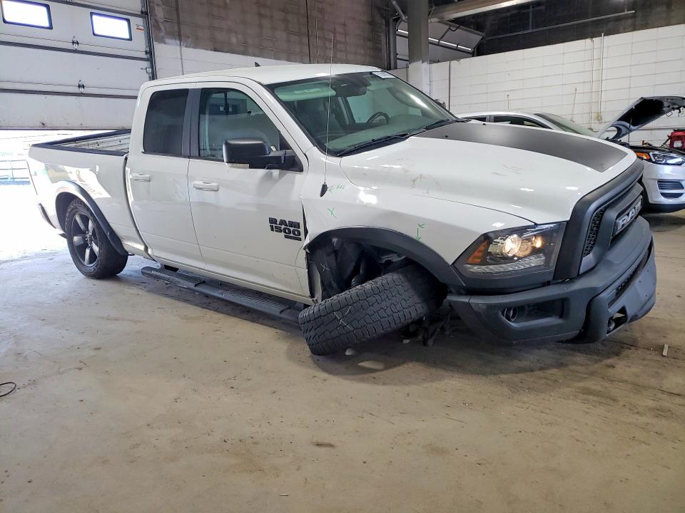 61506996 :رقم المزاد ، 1C6RR7GG1KS617317 vin ، 2019 Ram 1500 Classic مزاد بيع