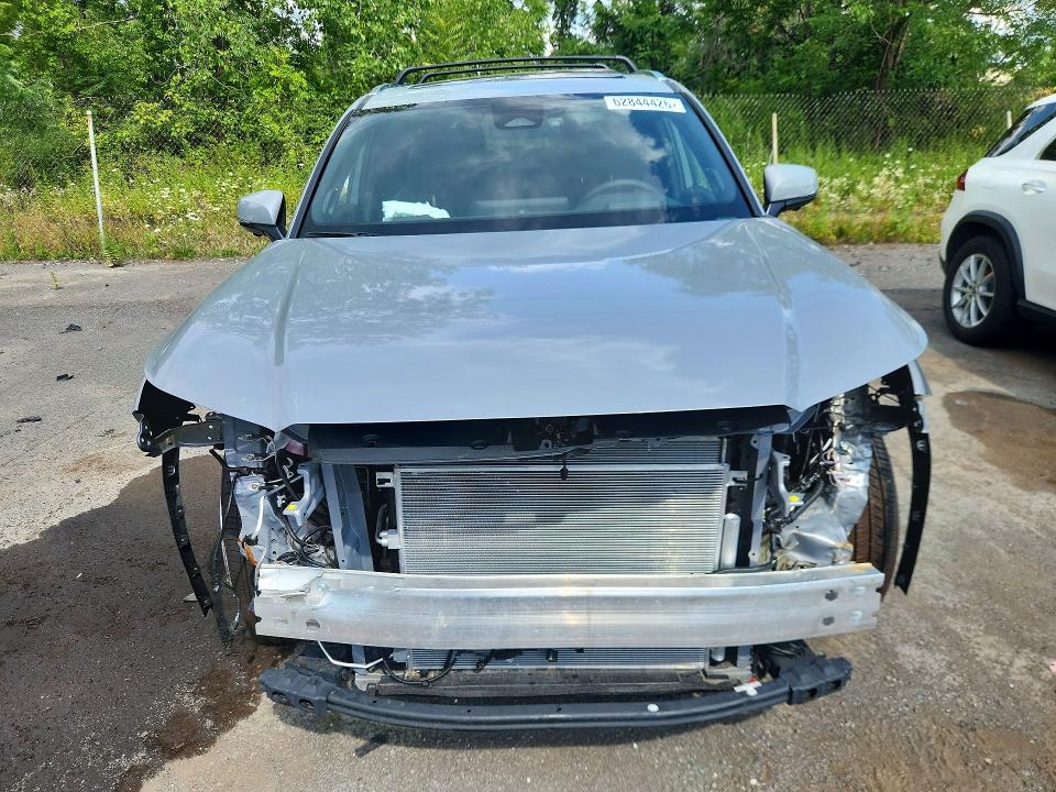 2026 Toyota Grand Highlander Hybrid მანქანა იყიდება აუქციონზე, vin: 5TDADAB54TS041305, აუქციონის ნომერი: 62844426