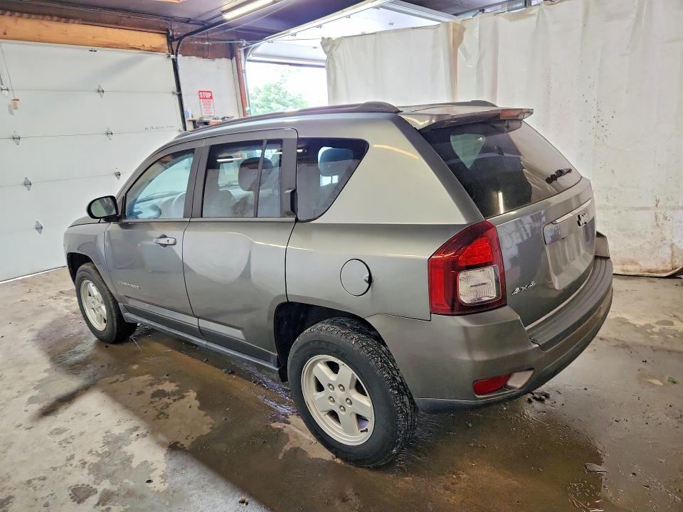61051586 :رقم المزاد ، 1C4NJDBB8ED506135 vin ، 2014 Jeep Compass مزاد بيع