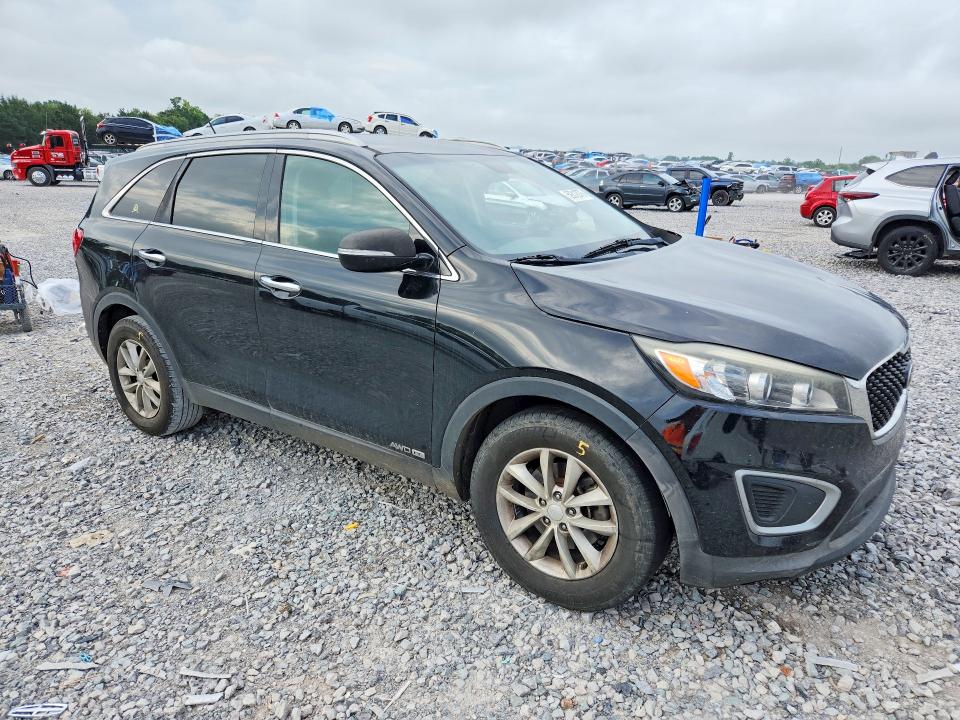2017 Kia Sorento მანქანა იყიდება აუქციონზე, vin: 5XYPGDA56HG333398, აუქციონის ნომერი: 59312076
