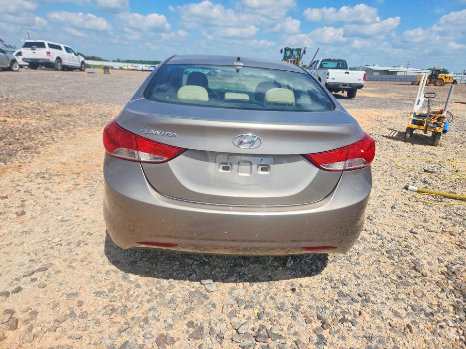 Продажа на аукционе авто 2013 Hyundai Elantra, vin: 5NPDH4AE6DH401766, номер лота: 60675526