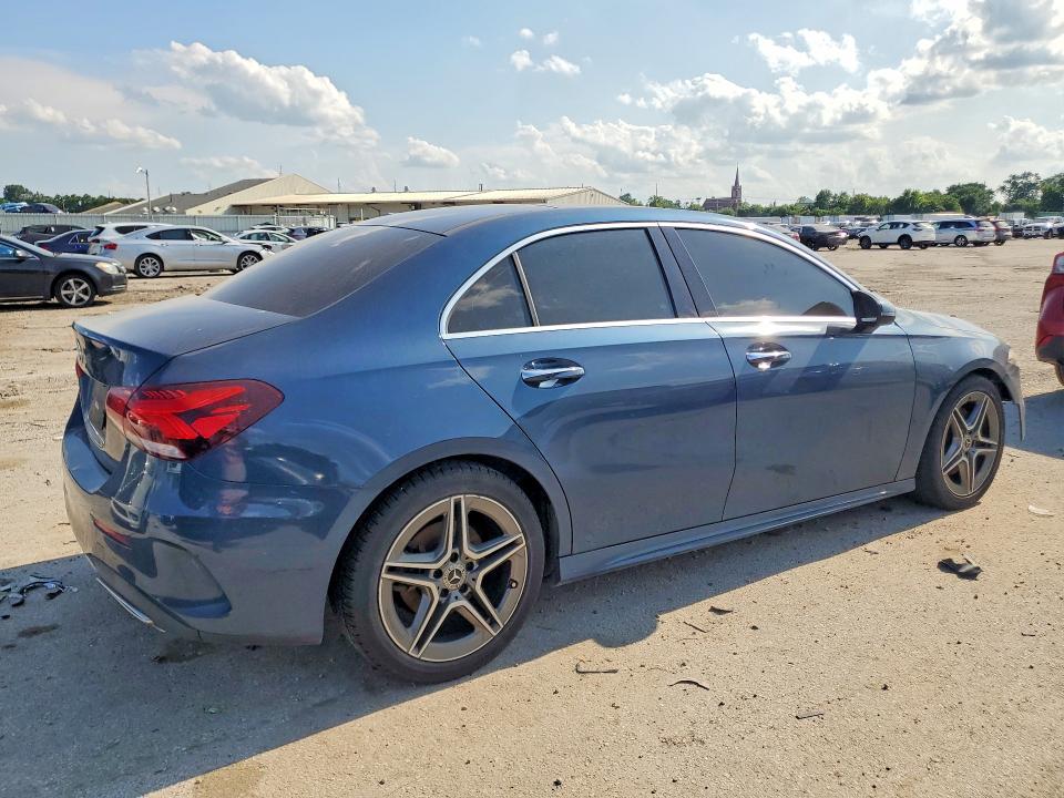 59098786 :رقم المزاد ، W1K3G4EB6LJ218412 vin ، 2020 Mercedes-benz A مزاد بيع