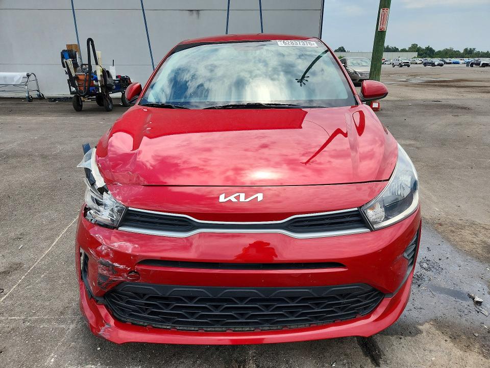 2022 Kia Rio მანქანა იყიდება აუქციონზე, vin: 3KPA24ADXNE471546, აუქციონის ნომერი: 62837376