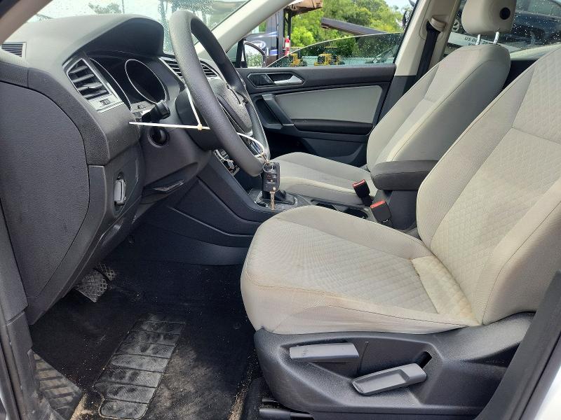 2018 Volkswagen Tiguan მანქანა იყიდება აუქციონზე, vin: 3VV1B7AX7JM033774, აუქციონის ნომერი: 85635375