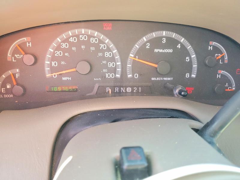60784816 :رقم المزاد ، 1FMPU18L31LB35394 vin ، 2001 Ford Expedition مزاد بيع
