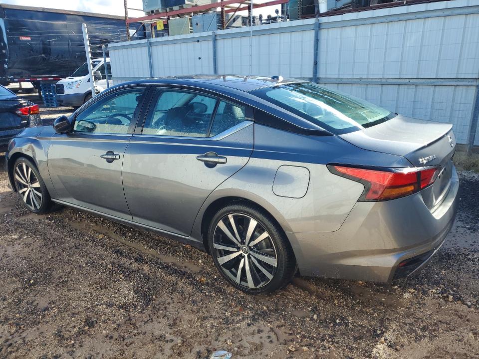Продаж на аукціоні авто 2021 Nissan Altima, vin: 1N4BL4CV6MN402490, номер лоту: 61389126