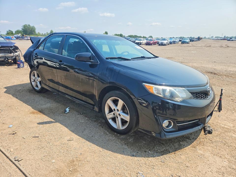 2014 Toyota Camry მანქანა იყიდება აუქციონზე, vin: 4T1BF1FK3EU813804, აუქციონის ნომერი: 63056036