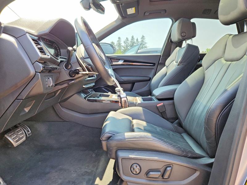 60766586 :رقم المزاد ، WA1EAAFY6N2118484 vin ، 2022 Audi Q5 مزاد بيع