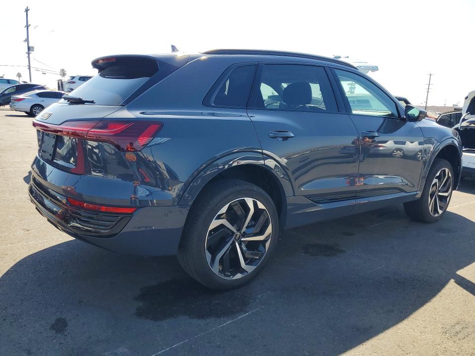 Продажа на аукционе авто 2024 Audi Q8 E-tron, vin: WA15AAGE6RB037737, номер лота: 63424666