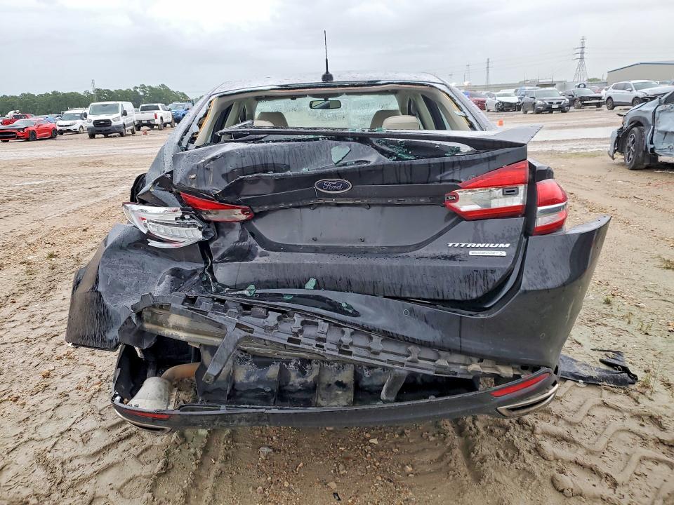 2017 Ford Fusion მანქანა იყიდება აუქციონზე, vin: 3FA6P0K94HR186726, აუქციონის ნომერი: 61170456