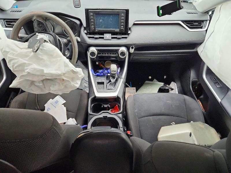 61601946 :رقم المزاد ، 2T3H1RFV2MC117251 vin ، 2021 Toyota Rav4 مزاد بيع