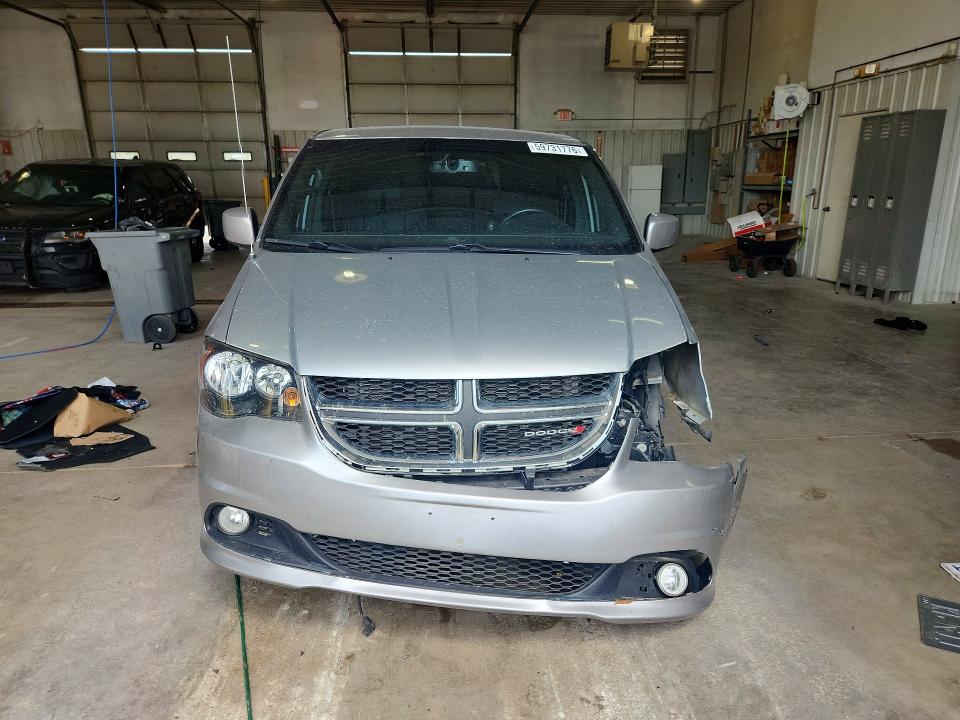 59731776 :رقم المزاد ، 2C4RDGCG4HR547934 vin ، 2017 Dodge Grand Caravan مزاد بيع