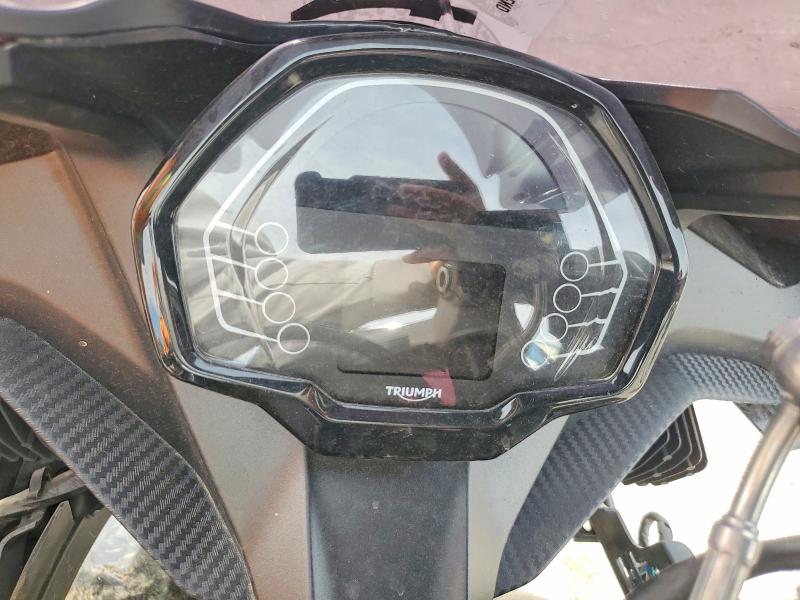 59697846 :رقم المزاد ، SMTL23UF9STBU6393 vin ، 2025 Triumph Motorcycle Daytona مزاد بيع