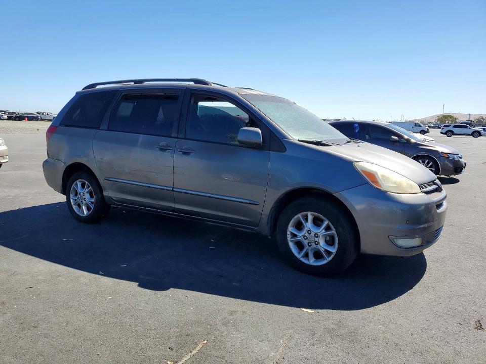 2005 Toyota Sienna მანქანა იყიდება აუქციონზე, vin: 5TDBA22C95S048867, აუქციონის ნომერი: 63411196