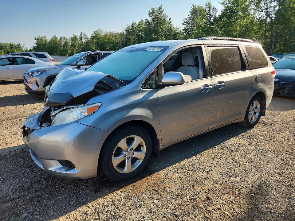 Auction sale of the 2014 Toyota Sienna, vin: 5TDKK3DC0ES495152, lot number: 61787716