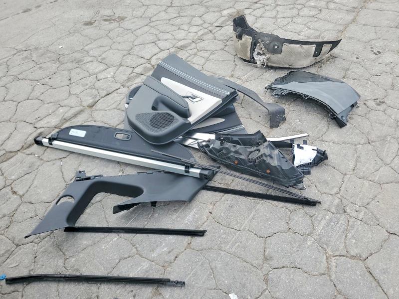 61529816 :رقم المزاد ، KM8JECA13NU059635 vin ، 2022 Hyundai Tucson مزاد بيع