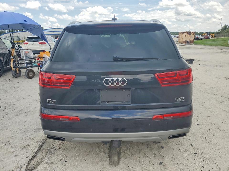 2018 Audi Q7 მანქანა იყიდება აუქციონზე, vin: WA1AAAF74JD012264, აუქციონის ნომერი: 63299956