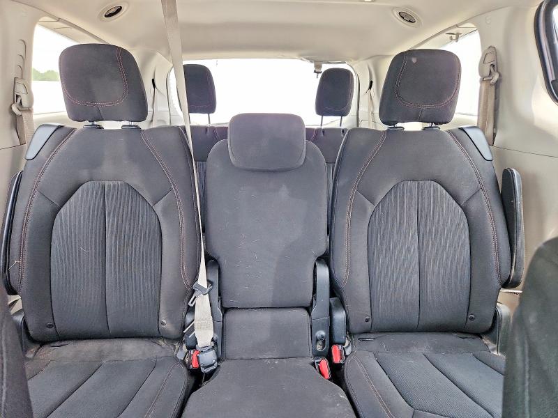 Продаж на аукціоні авто 2018 Chrysler Pacifica, vin: 2C4RC1FG0JR157480, номер лоту: 61798786