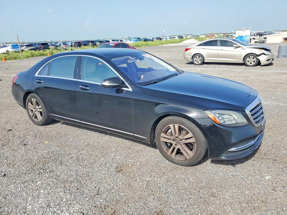60232836 :رقم المزاد ، WDDUG8GB8JA371718 vin ، 2018 Mercedes-benz S مزاد بيع