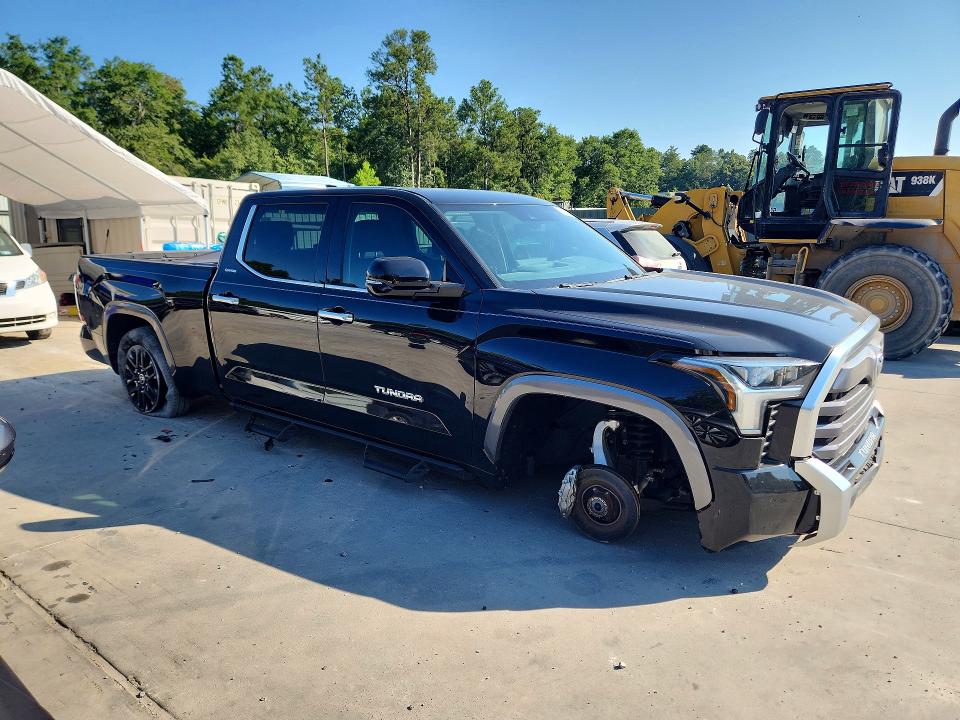 Продажа на аукционе авто 2024 Toyota Tundra, vin: 5TFJA5BC0RX003264, номер лота: 60304816
