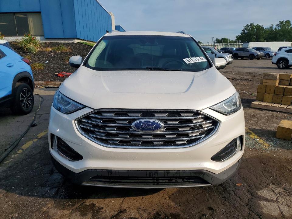 61107616 :رقم المزاد ، 2FMPK4J90KBC71117 vin ، 2019 Ford Edge مزاد بيع