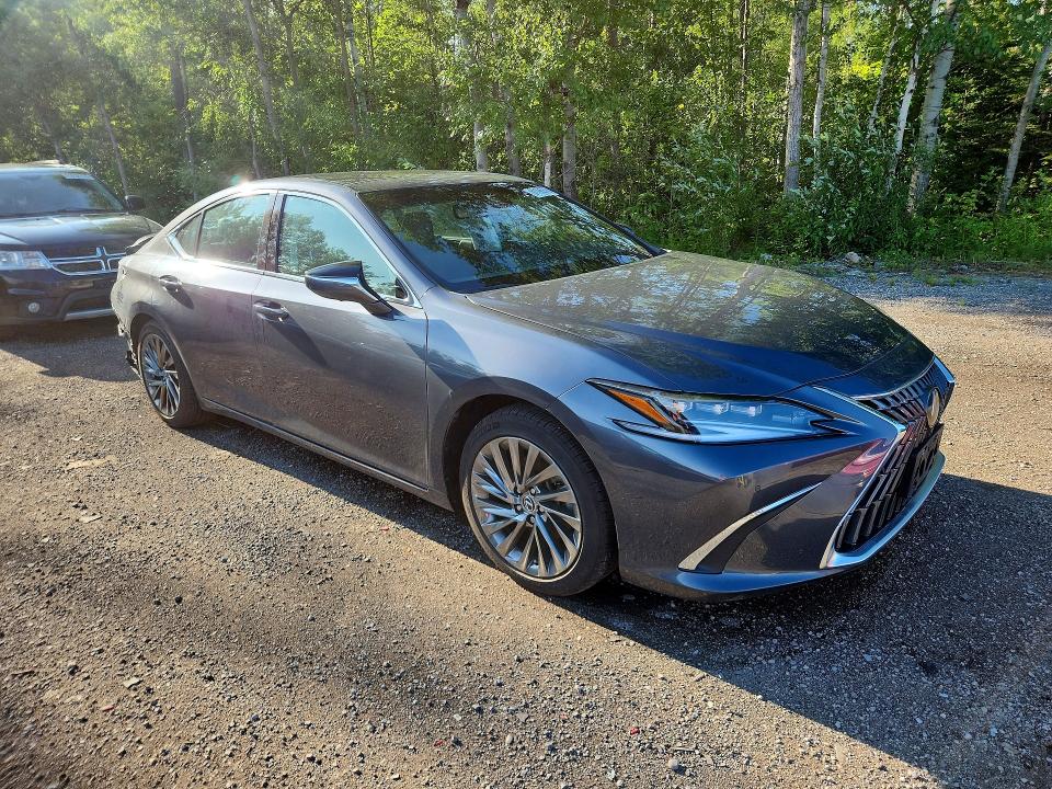 61196976 :رقم المزاد ، 58AFZ1B15RU162115 vin ، 2024 Lexus Es مزاد بيع