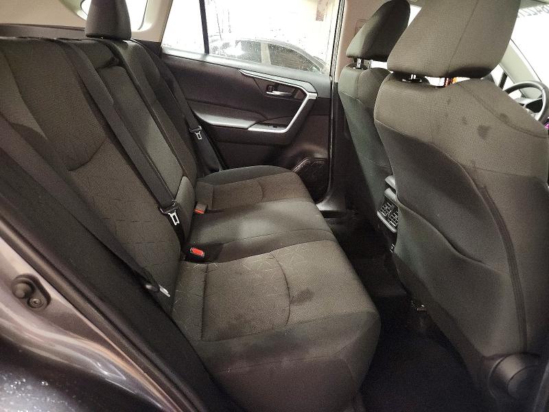 62842276 :رقم المزاد ، 2T3P1RFV1MC245511 vin ، 2021 Toyota Rav4 مزاد بيع