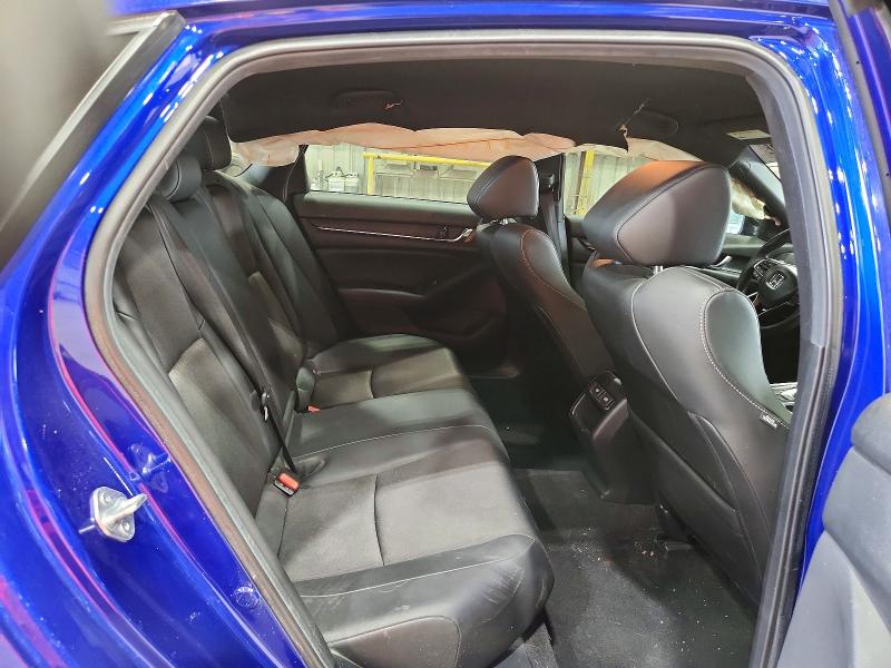 62041276 :رقم المزاد ، 1HGCV1F39NA121831 vin ، 2022 Honda Accord مزاد بيع