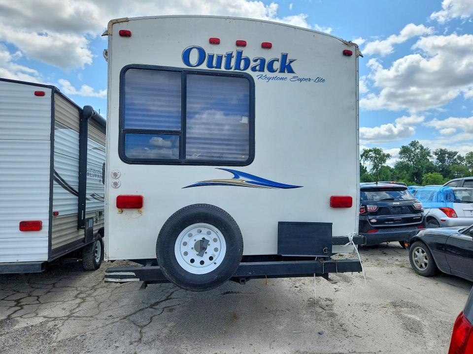 61528556 :رقم المزاد ، 4YDT31221CB453235 vin ، 2012 Keystone Outback مزاد بيع