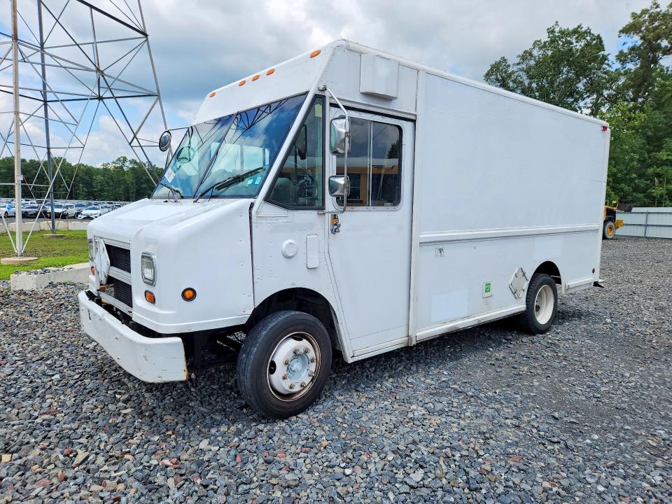 2001 Freightliner Chassis მანქანა იყიდება აუქციონზე, vin: 4UZAANBW41CH52900, აუქციონის ნომერი: 62017606