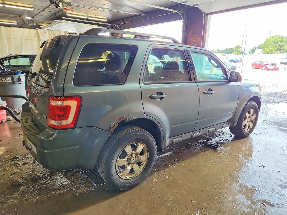 62090766 :رقم المزاد ، 1FMCU9EG2CKB64057 vin ، 2012 Ford Escape مزاد بيع