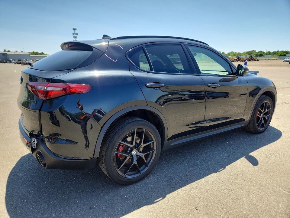 Aukcja sprzedaży 2019 Alfa Romeo Stelvio, vin: ZASPAKBN4K7C68549, numer aukcji: 61700706