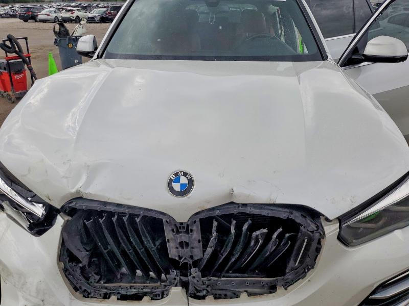 Продажа на аукционе авто 2021 Bmw X5, vin: 5UXCR6C04M9H81755, номер лота: 62459066