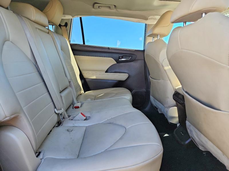 Продаж на аукціоні авто 2021 Toyota Highlander, vin: 5TDHBRCH5MS050849, номер лоту: 60063856
